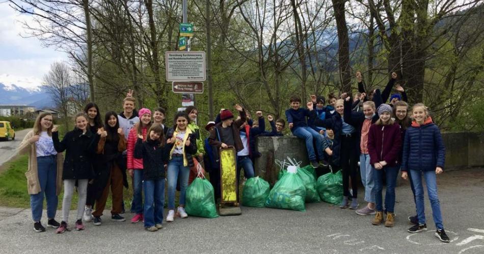 Projekt „Müll sammeln“ der 2. Klassen